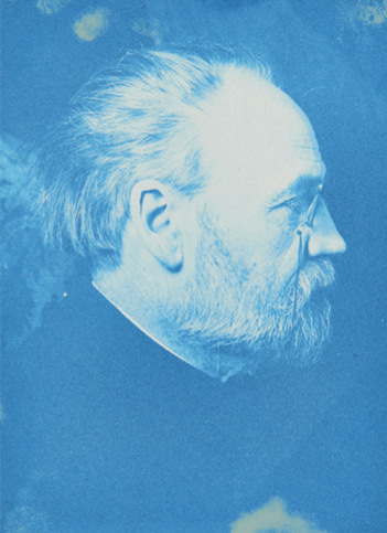 Emile  Zola Photographer
