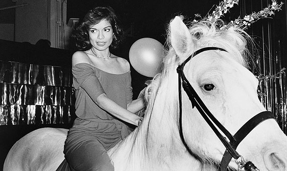 Rose Hartman’s career began when she took this photograph of Bianca Jagger celebrating her birthday at Studio 54, New York, 1977 © Rose Hartman