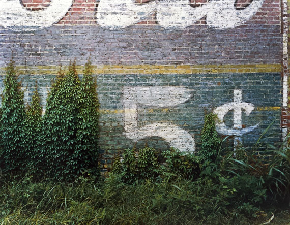 William Christenberry 5¢—Demopolis, Alabama, 1978 from the portfolio Ten Southern Images Vintage dye transfer print 50.8 x 60.96 cm / 20 x 24 in. ©William Christenberry, courtesy of Feroz Galerie