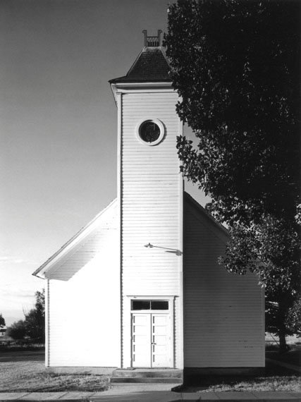 Robert Adams: Community Methodist Church, Bowen, Colorado, 1965 © Robert Adams