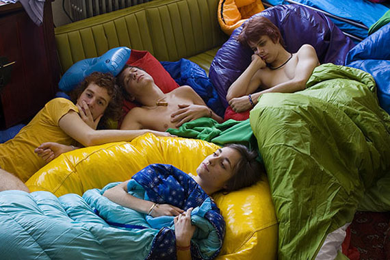 Sleepover Pary, from the series Tête-à-tête, 2008 Digital C-Prints68,6 x 101,6 cm (27 x 40 in.)Edition of 3