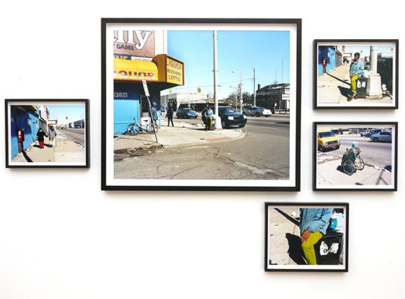 Installation view: "Ford Street # 5782", 2012, C-Print  5-teilig, 60 x 70 cm und 29,2 x 24 cm 