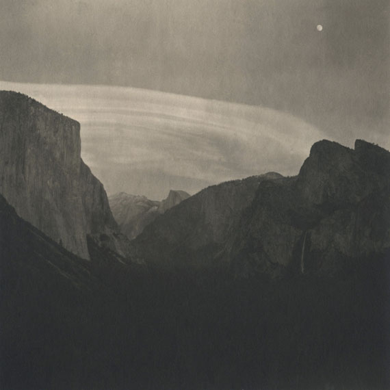 Takeshi Shikama, Yosemite #5, from the series 'Silent Resparations of Forests', 2010