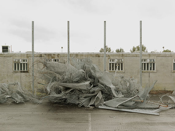 Donovan Wylie, Fence. Deconstruction of Maze Prison. Maze Prison. Northern Ireland, from the series The Maze, 2009. Courtesy of the artist. © Donovan Wylie
