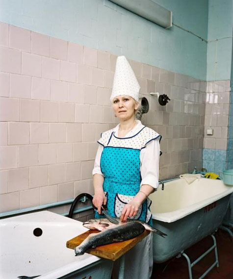 CookRob HornstraAngarsk, Rusland, 2008© Rob Hornstra. Courtesy Flatland Gallery. 