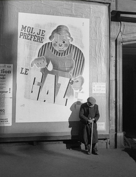 Le Gaz, Paris, 1935 © Fred Stein