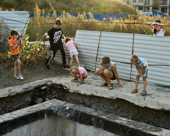 Untitled, high hopes, Sochi 2011/2012, 60 x 75 cm© Vitus Saloshanka / Anzenberger