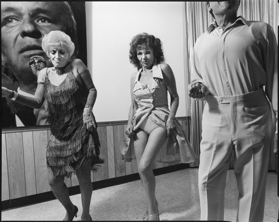 © Mary Ellen Mark, Vera Antinoro, Rhonda Camporato, and Murray Goldman, Luigi's Italian American Club, Miami, Florida, 1993