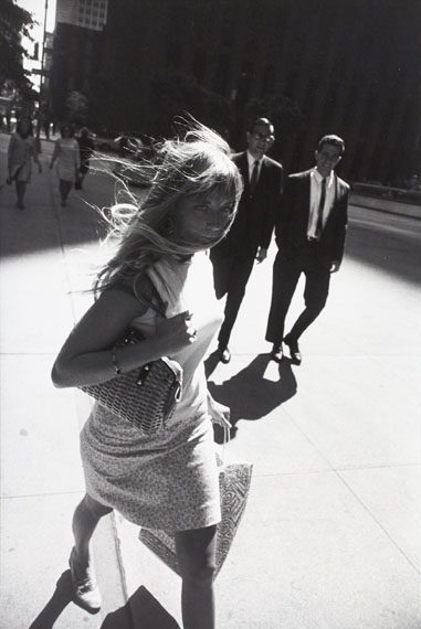 Garry WinograndNew York, 1965 © Garry Winogrand, courtesy of Lola Garrido Collection