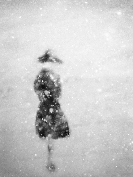 © Donata Wenders, "In the snow III", Allgäu 2010 / Courtesy Johanna Breede PHOTOKUNST