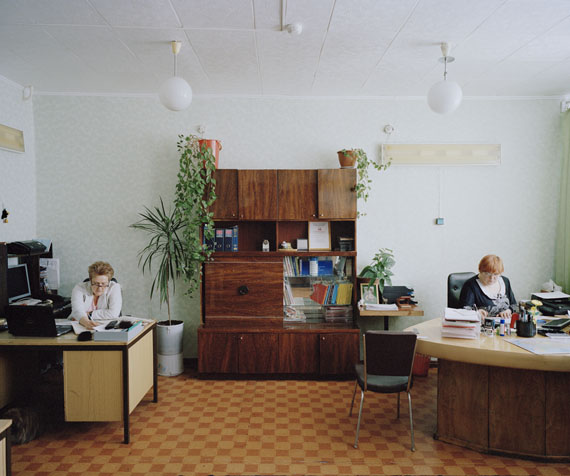 Beat Schweizer. Office, Dikson, 2013