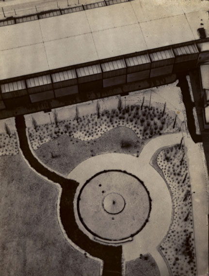 László Moholy-Nagy
From the Radio Tower, Berlin, 1928
Courtesy of Edwynn Houk Gallery