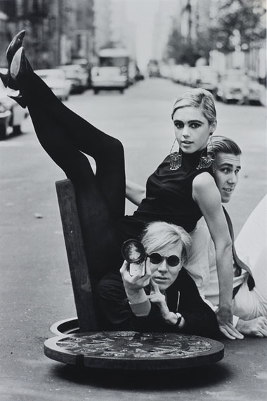 Burt Glinn Andy Warhol with Edie Sedgwick and Chuck Wein, New York City, 1945 Gelatin silver print 22.37 х 15 in. Est. 6,000–8,000 USD