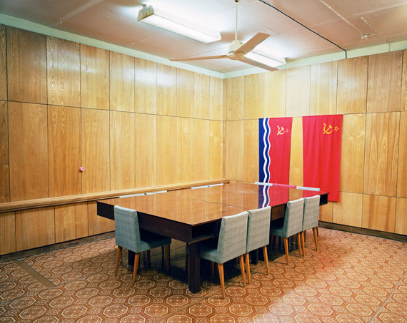 Lettland, Ligat, Konferenzraum in einem unterirdischen Atomschutzbunker, Ligat 2006© Martin Roemers