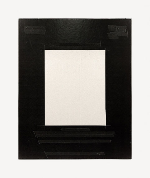 Standard Size #7422, 2014. Archival pigment print. 16 × 13 1/2 in© Andy Mattern, courtesy elizabeth houston gallery