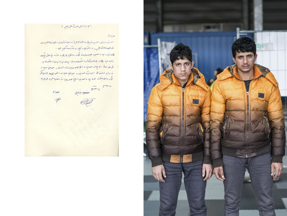 Erol Gurian/laif: Die Brueder Tahsel (17) und Efhamullah (18) Sedequisind aus Laghman, Afghanistan geflohen.