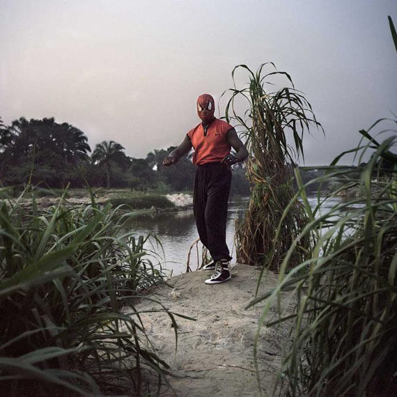 from the series Congolese Wrestlers © Colin Delfosse