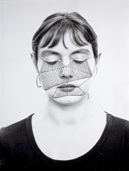 Selbst # 16, 1975, Overstitched photograph on baryt paper, 40 x 30 cm© Annegret Soltau und Galerie Anita Beckers