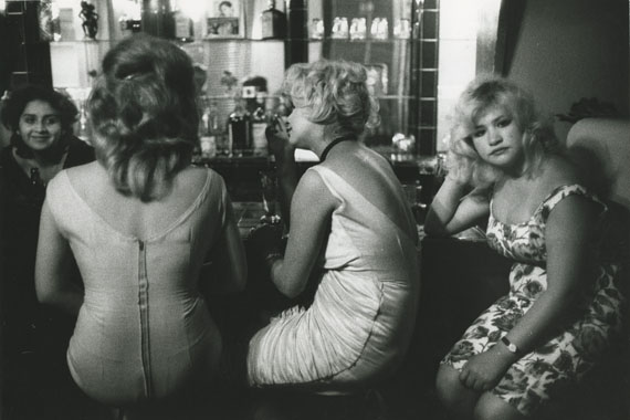 Bar Los Siete Espejos (Bar of Seven Mirrors), Valparaiso, Chili, 1963 © Sergio Larrain, courtesy Michael Hoppen Gallery