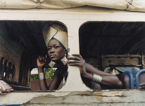 Sibylle Bergemann, Dakar, 2001/2017, archival pigment print (Hans Ruh), 31,8cm x 43,6cm; Edition of 8 + 2AP© Nachlass Sibylle Bergemann; Ostkreuz / Courtesy Kicken Berlin and Loock Galerie