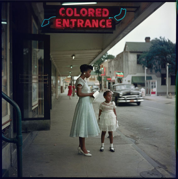 Department Store, Mobile, Alabama, 1956 © Gordon Parks / Courtesy The Gordon Parks Foundation