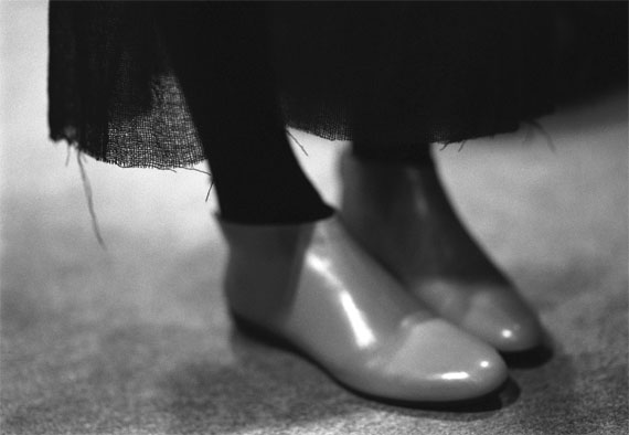 Donata Wenders: Red Shoes, Paris 2009