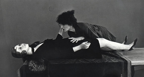 Renate Bertlmann − Renée ou René Rape 1- 4, 1977 127×230 cm. SW-Fotografie