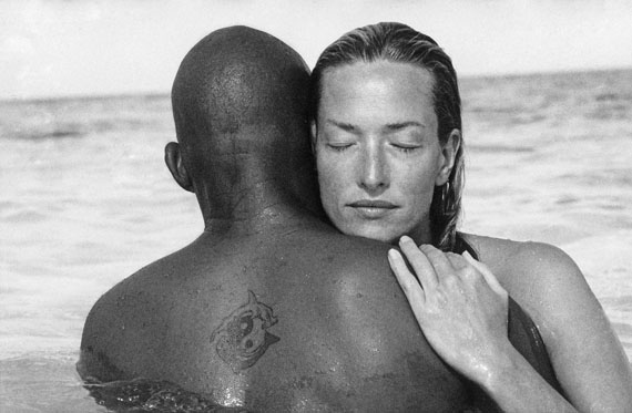 © Nomi Baumgartl, Tatjana Patitz & Ollie Ferguson, Grand Bahama Island 2000