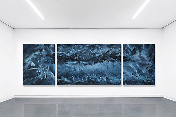 "liquid time" triptych, 2017, 182 x 600 cm(courtesy Wemhöner Collection) © Michael Najjar