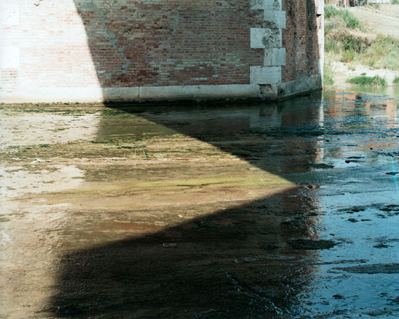 Fiume Savio, Cesena, 2007 C-Print, Image : 19,5 x 24,5 cm, © Guido Guidi / SAGE Paris.
