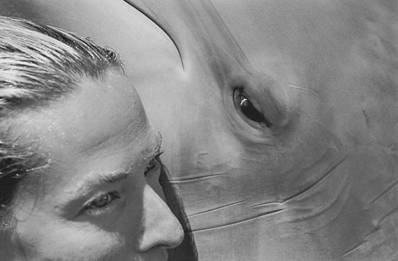 © Nomi Baumgartl "Dolphins Silent Dialouge", Tatjana Patiz and Robala, Grand Bahama Island, 2001