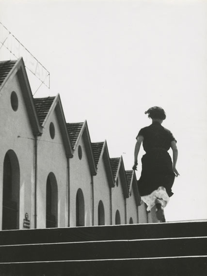Errand-girl in the Oerlikon Machine Factory, 1934 © Jakob Tuggener-Stiftung