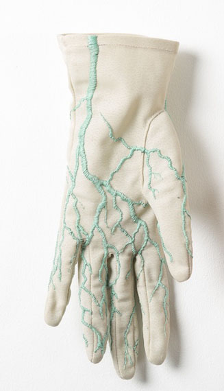 Contructal Glove Left, 2017.  © Juana Gómez, courtesy Isabel Croxatto Galería