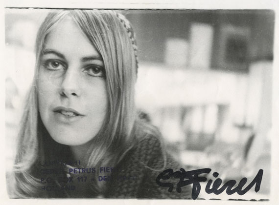 Gerard Petrus FieretUntitled (woman with blonde hair), 1960 - 1970Vintage gelatin silver print18 x 23.5 cm© Estate of Gerard Fieret / Courtesy of Deborah Bell Photographs