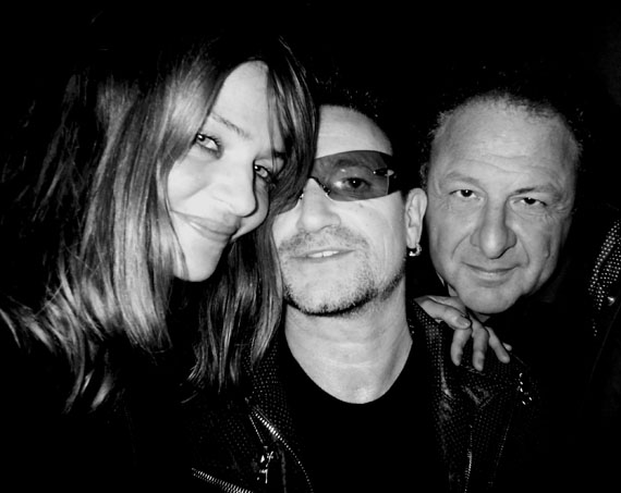 Jean PigozziHelena Christensen, Bono and ME, 2010© Jean Pigozzicourtesy IMMAGIS Galerie