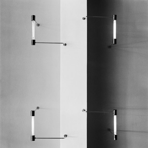 Ceiling with tubular lighting system (design max krajewski), Bauhaus Dessau, 2005 
© Fotografie Stefan Berg / Entwurf Gebäude Walter Gropius VG Bildkunst