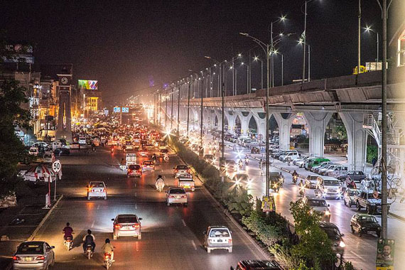 Hochstraße in Ravalpindi in Pakistan
© Eckhard Gollnow