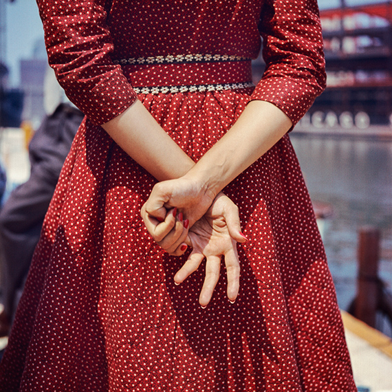Location unknown, 1956 © Estate of Vivian Maier, Courtesy Maloof Collection and Howard Greenberg Gallery, New York