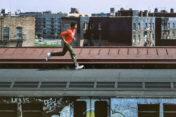 Martha Cooper: Skeme running on top of subway, Bronx, NYC 1982, © Martha Cooperfrom the exhibition: 
