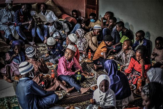 Goma, DRC, May 2020. Vulnerable children gather for a shared meal at a muslim community centre in Goma during Ramadan last week. 
© Ley Uwera for Fondation Carmignac