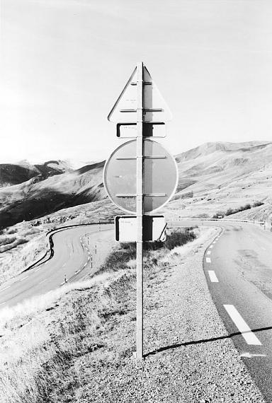 Xavier Dauny
Col du Lautaret, Hautes Alpes, 20 novembre 2011
Gelatin silver print
25 x 16,8 cm
Edition of 8