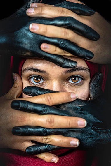 Shabana Zahir from the series„Our journey“
© Shabana Zahir/ Global Peace Photo Award
