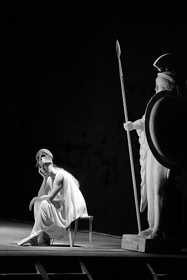 Ruth Walz: Theatre Photography