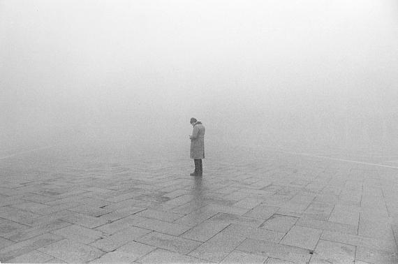Lillian Birnbaum: "MAN IN NEBBIA", Venedig, 1984