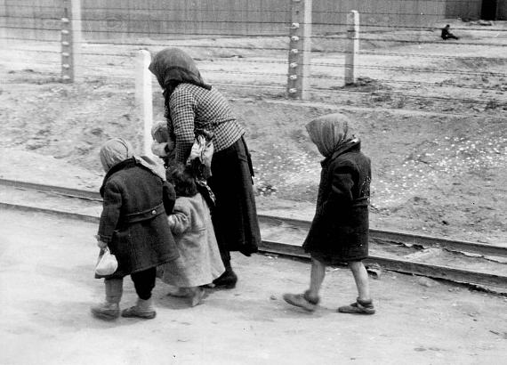 Auschwitz – Ein Ort dieser Erde