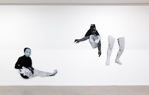 Frida Orupabo 
Seated With Two Hands and Girl With Necklace, 2021 
© Frida Orupabo and Galerie Nordenhake Berlin, Stockholm, Mexico City
Installation photo Kunsthall Trondheim: Susann Jamtøy