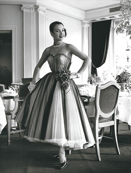 Paris – Haute Couture of the 50ties