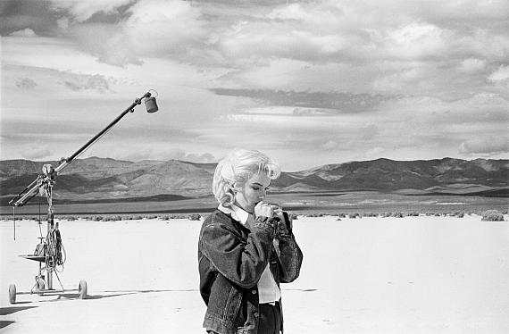 Eve Arnold
Marilyn Monroe going over her lines for a difficult scene she is about to play 
with Clarke Gable in the film The Misfits, Reno, Nevada, 1960
© Eve Arnold/Magnum Photos