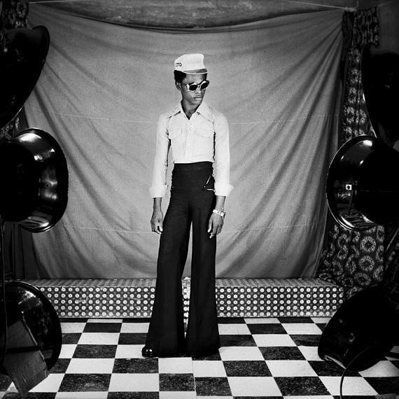 Samuel Fosso
Untitled, from the series 70’s Lifestyle, 1975–1978
© Samuel Fosso