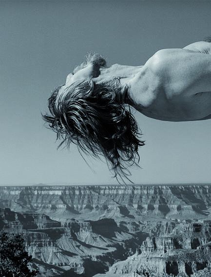 Grand Canyon (Self Portrait), 1995 © Arno Rafael Minkkinen